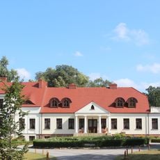 Manor in Chotów