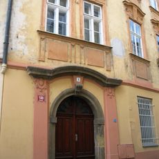 Dům U zlatého kříže