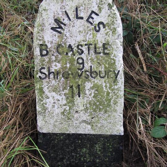 Milestone Approximately 200M North-West Of The Old School House