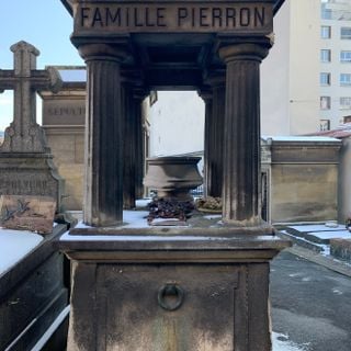 Monument sépulcral de la famille Pierron