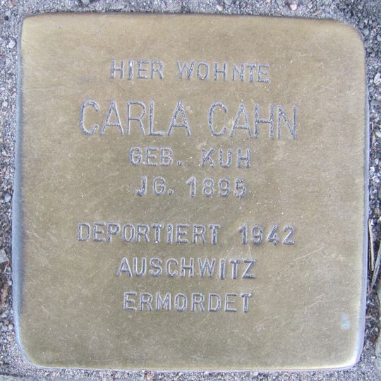 Stolperstein en memoria de Carla Cahn