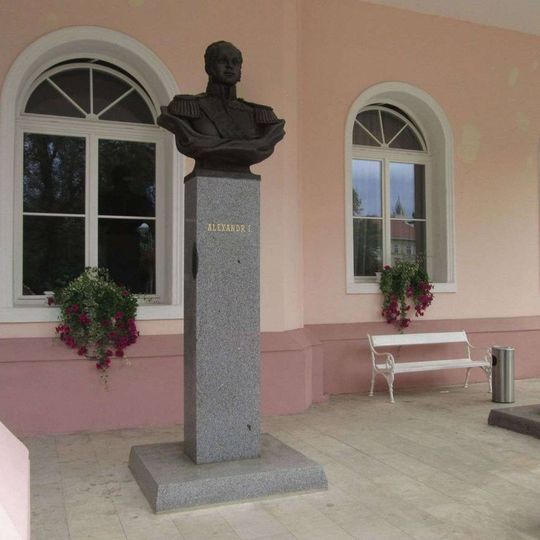 Busta Alexandra I. v podloubí Císařských lázní v Teplicích