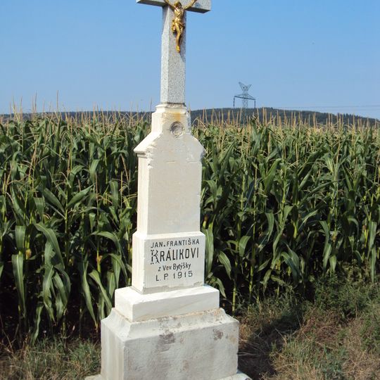 Kříž u silnice jižně od Veverské Bítýšky