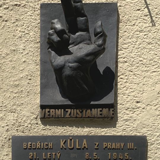 Pamětní deska Bedřicha Kůla v Platnéřské ulici v Praze