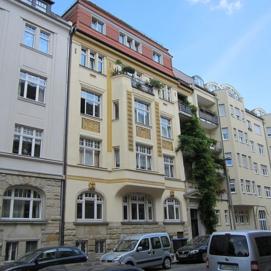 Mietshaus Kreuzstraße 1a