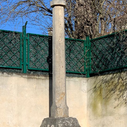 Croix du rond-point de Famine