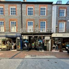 48, Cliffe High Street