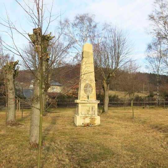 Pomník padlým v prusko-rakouských válkách na hřbitově ve Velkém Šenově