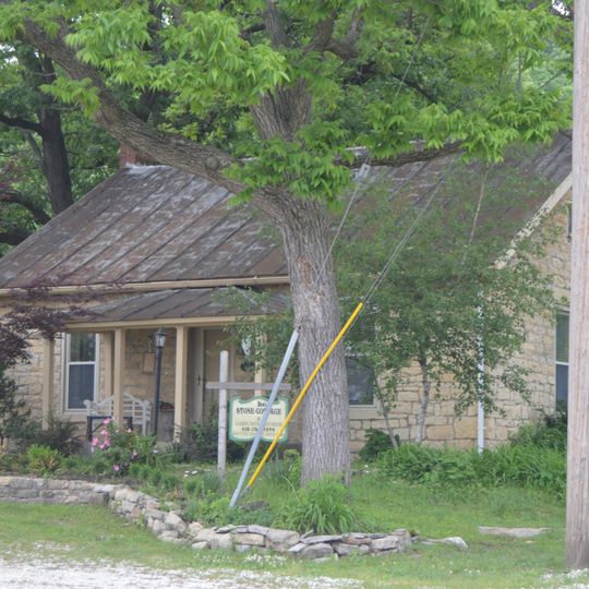 Paris Mason Building