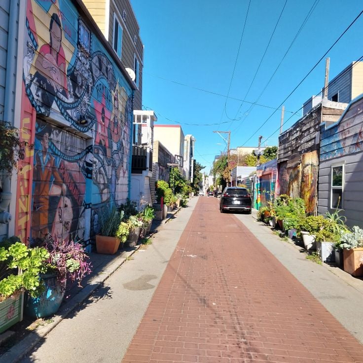 Balmy Alley