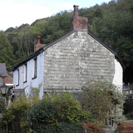 Ye Old Cottage Including Gate Piers To South East