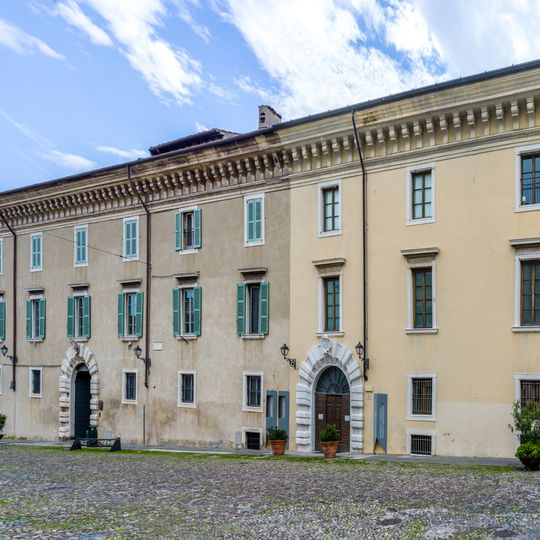 Palazzo Martinengo Cesaresco Novarino