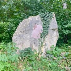 Gedenkstein 25 Jahre Klosterneuburger Höhenstraße