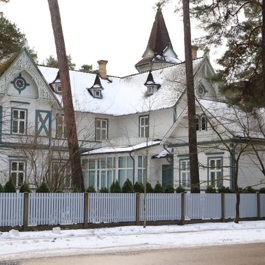 Dzīvojamā ēka - pansija