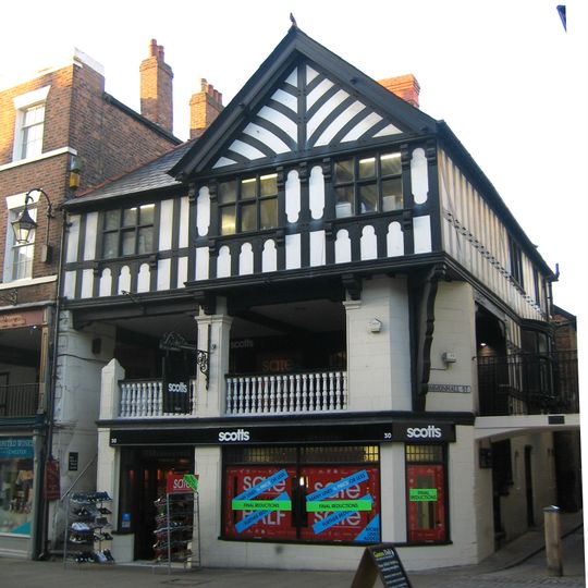 28 Bridge Street, Chester