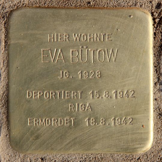 Stolperstein dedicated to Eva Bütow