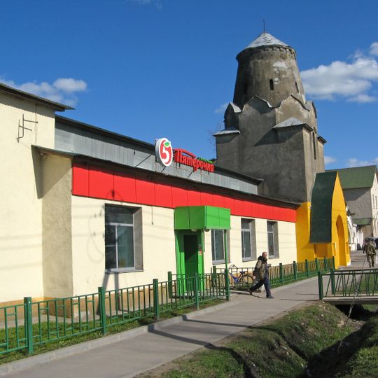 Здание водонапорной башни и запасных баков