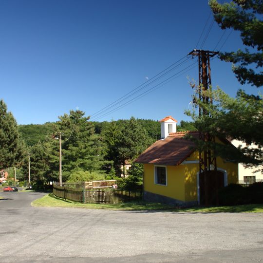 Kaple na návsi v Tašově