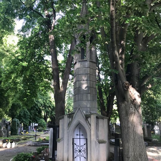 Zvonice trestanecké části Krčského hřbitova v Praze