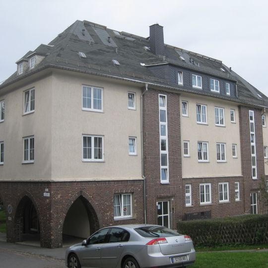 Category:Pfarrhübel 13-65, Chemnitz-Altchemnitz