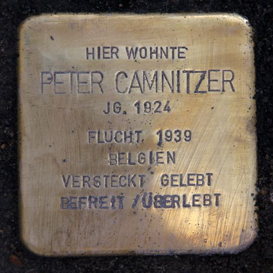 Stolperstein en memoria de Peter Camnitzer