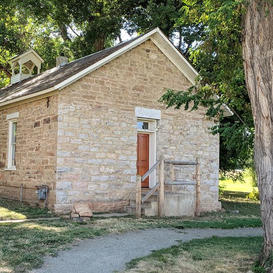 Pleasant Valley School