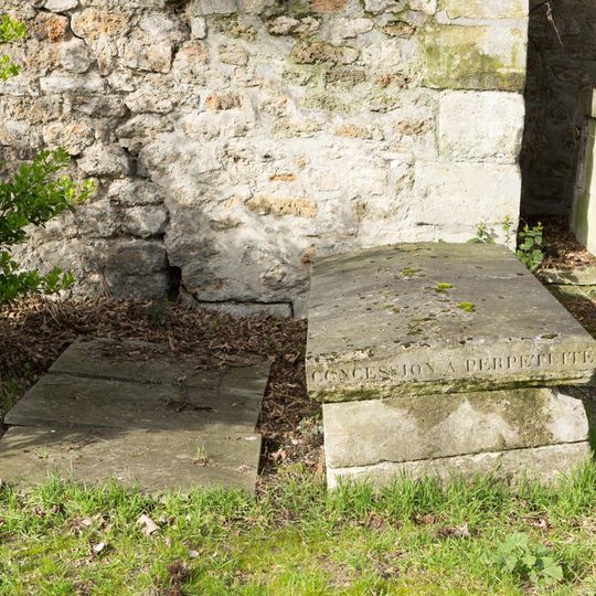 Grave of Unidentified 2