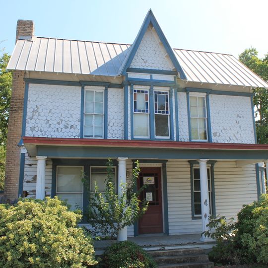 House at 214 W. University