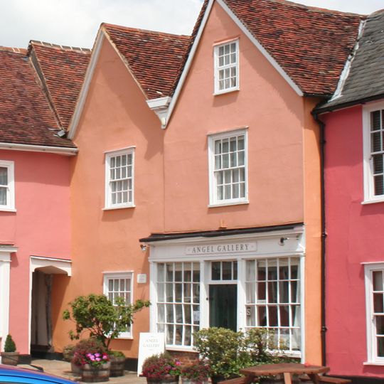 16 and 17, Market Place