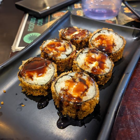 Hakka Sushi