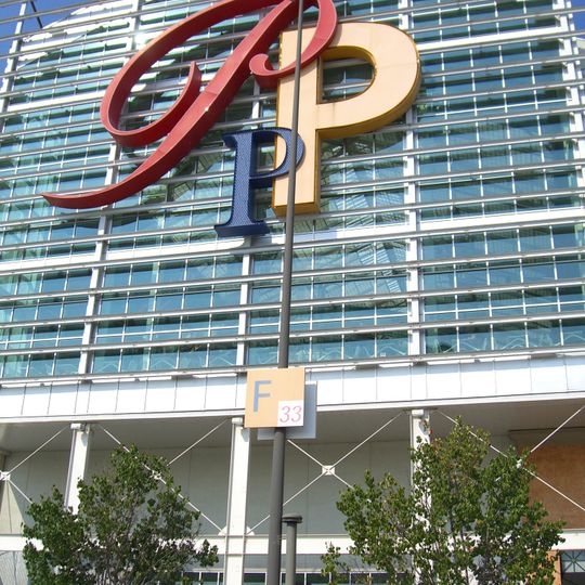 Palisades Center