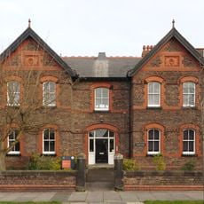 6 New Hall, Longmoor Lane