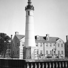 Windmill Point Light