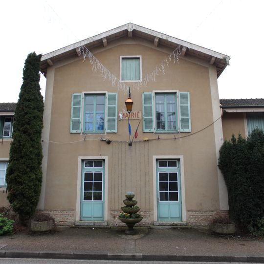 Mairie de Versailleux