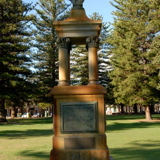 Maitland Brown Memorial