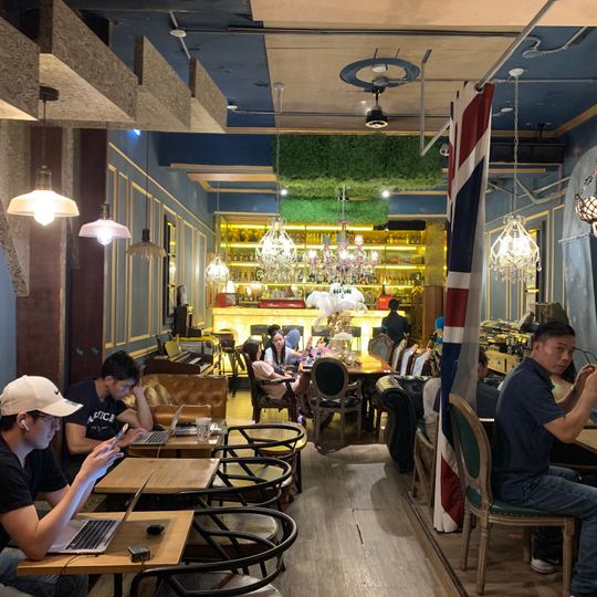 Oromo Café Taipei Station Store