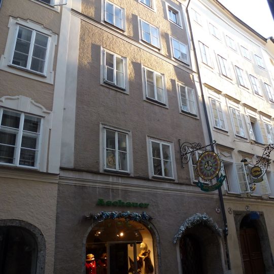 Wohn- und Geschäftshaus, Tuchschererhaus