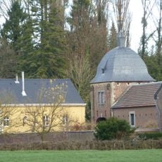 Castle Cartils: garden wall