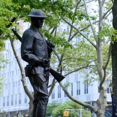 Clinton War Memorial (Doughboy)