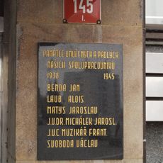 Pamětní deska obětem 2. světové války na náměstí T. G. Masaryka v Příbrami