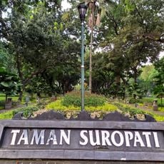 Taman Suropati