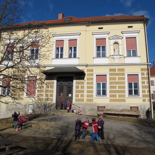 Kloster der Grazer Schulschwestern mit Kapelle