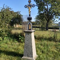 Kříž v severovýchodní části Semněvic