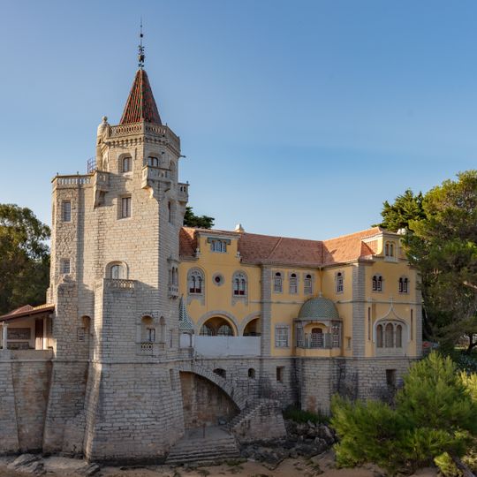 Palacio de los Condes de Castro Guimarães