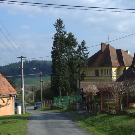 Ústaleč