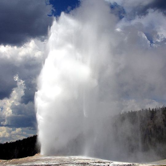 Old Faithful Museum of Thermal Activity