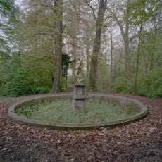 Castle Genhoes: park landscaping