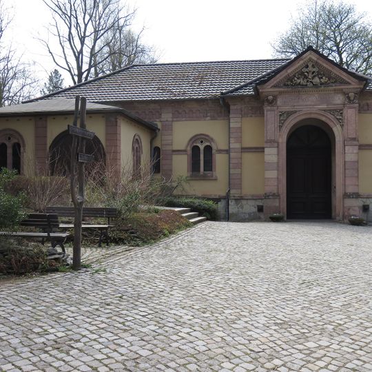 Evangelisch-Lutherische Kirche, Friedhofskapelle Frankenberger Straße 132