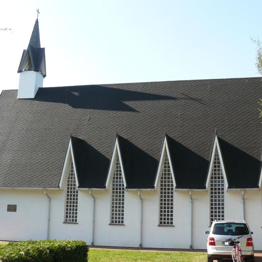 Kościół św. Faustyny Kowalskiej w Złotnikach