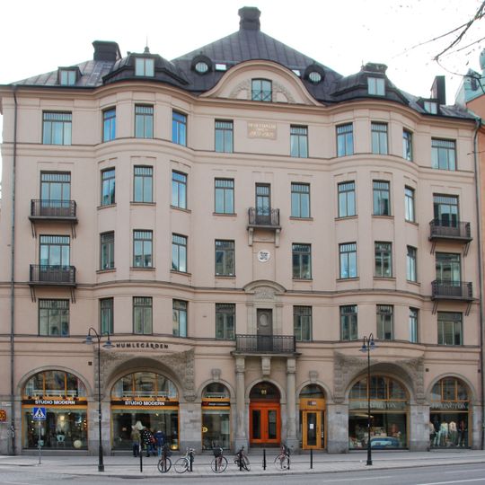 Österbotten 8, Stockholm